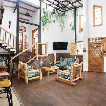 El Encanto Mountain Cabin Саленто Екстериор снимка