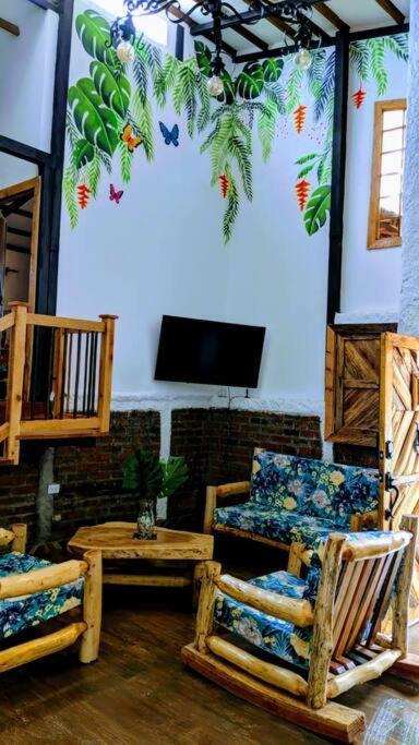 El Encanto Mountain Cabin Саленто Екстериор снимка