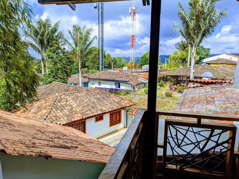 El Encanto Mountain Cabin Саленто Екстериор снимка