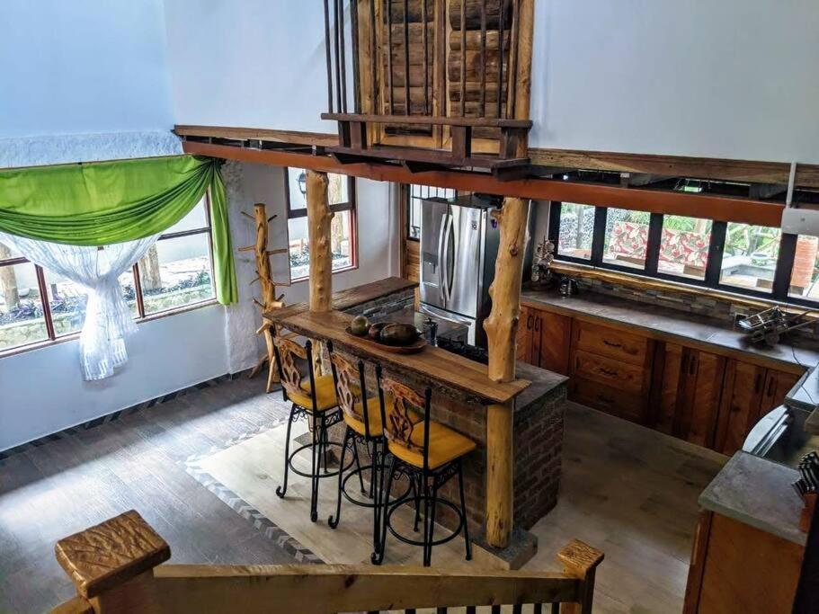 El Encanto Mountain Cabin Саленто Екстериор снимка