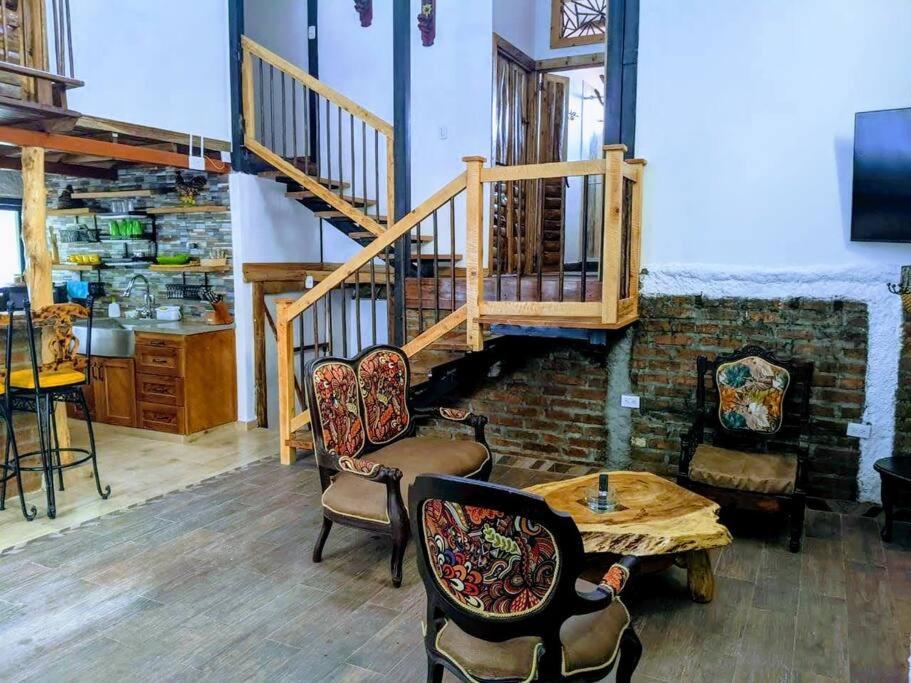 El Encanto Mountain Cabin Саленто Екстериор снимка