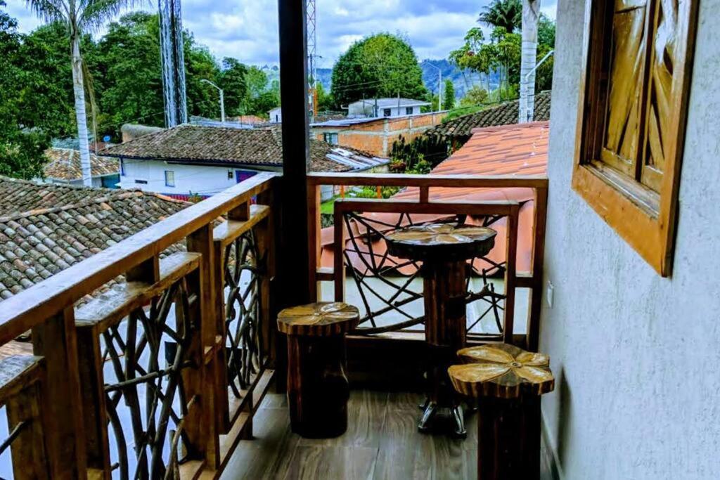 El Encanto Mountain Cabin Саленто Екстериор снимка